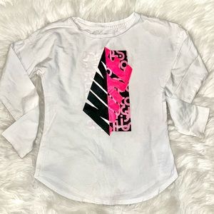 🌺 Nike Long sleeve graphic tee-